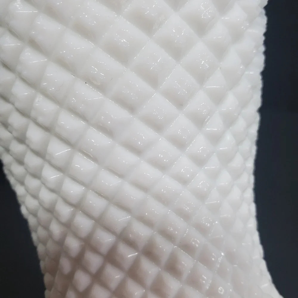 Fenton Milk Glass‎ Basket Home Decor Medium White Diamond Lace Hobnail